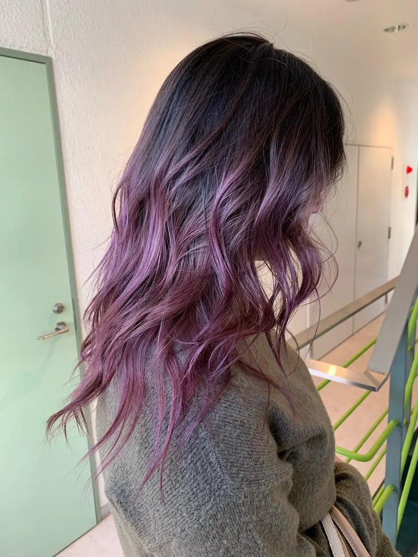 セミロング miu (ミユ)のヘアスタイル