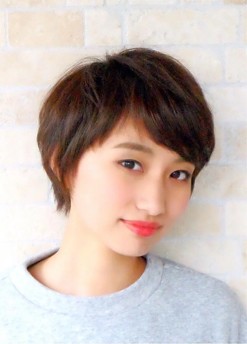 ショート カラー Yu takaのヘアスタイル