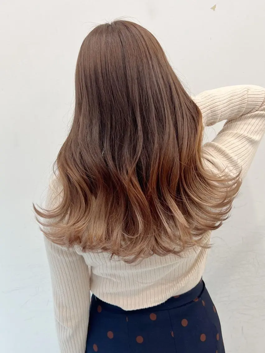 ロング カラー アディクシーカラー アッシュ ブルーカラー ダークアッシュ グレージュ 【公式】amble luxe 中野のヘアスタイル