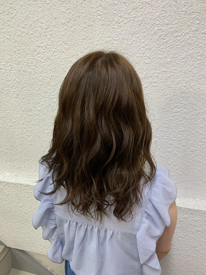 ミディアム レイヤーカット 🧨ブリーチー×ボブ レイヤー💎じゅえるのヘアスタイル