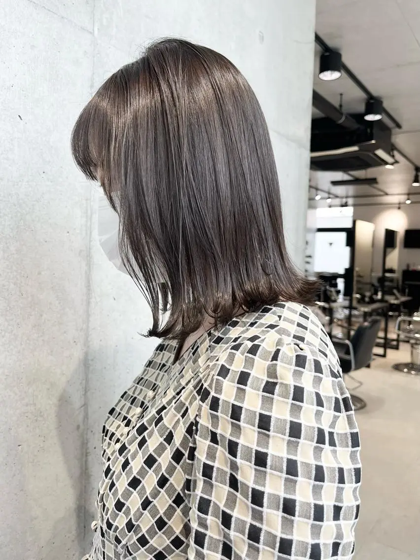 ミディアム カラー パーマ ヘアアレンジ 透明感/オリーブ/ グレージュ/YUKAのヘアスタイル