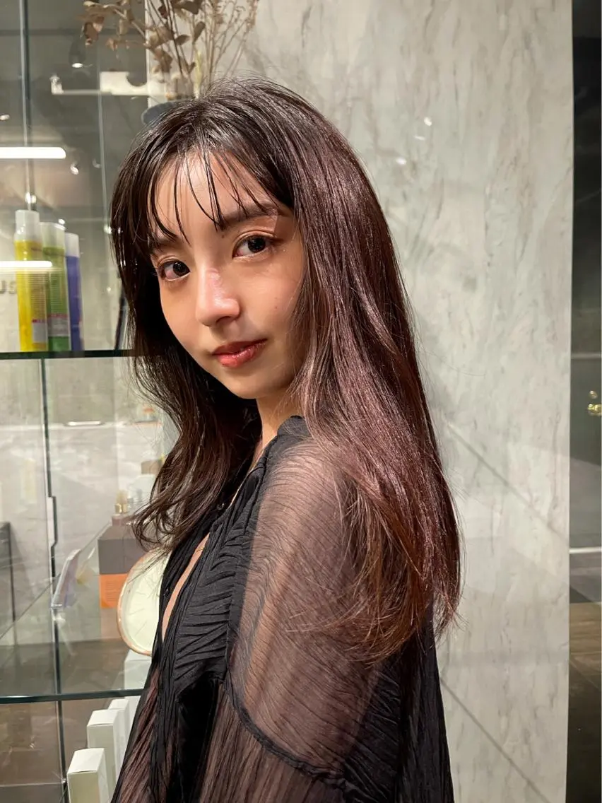 セミロング アッシュ アッシュブラウン ROBBY 表参道yuseiのヘアスタイル