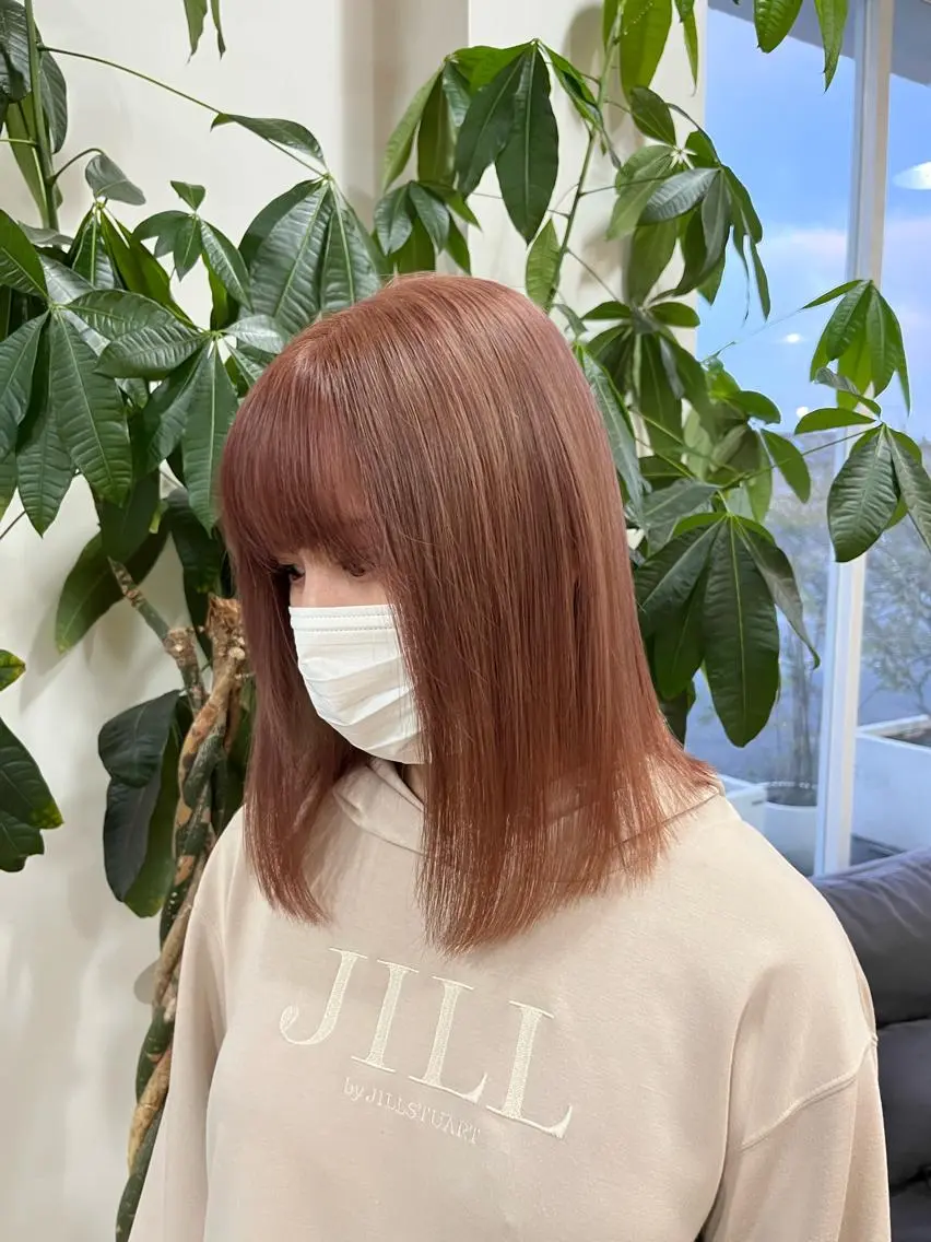 ミディアム カラー ベージュカラー ブリーチ 透明感カラー ピンクカラー ピンクベージュ 富永 美玖のヘアスタイル