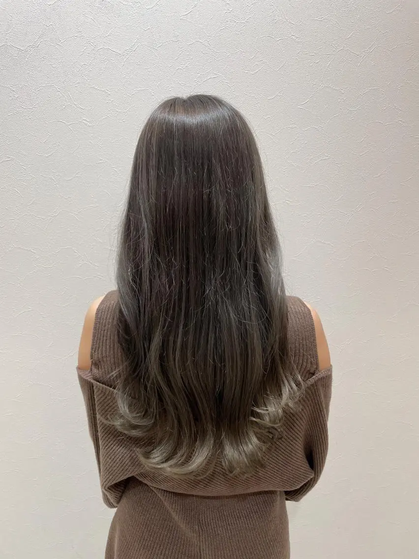 ロング カラー 山本瑞己 (ヤマモトミズキ)のヘアスタイル