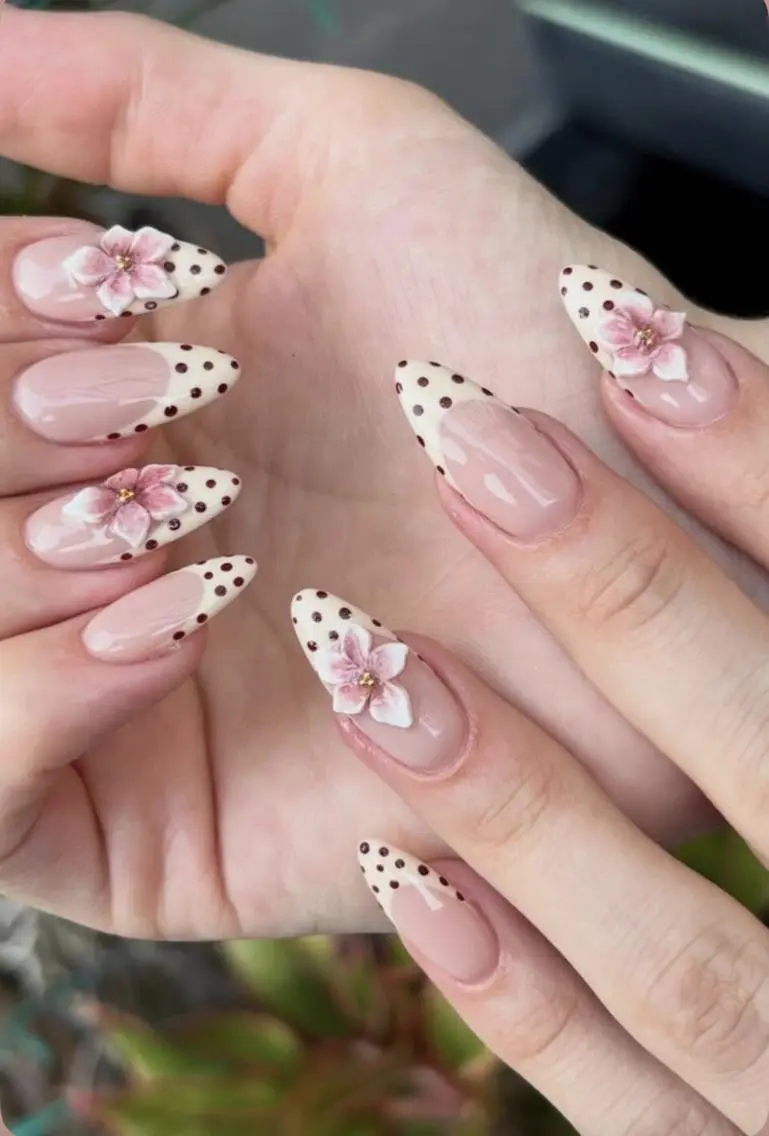 ネイル Melia Nailsのネイルデザイン