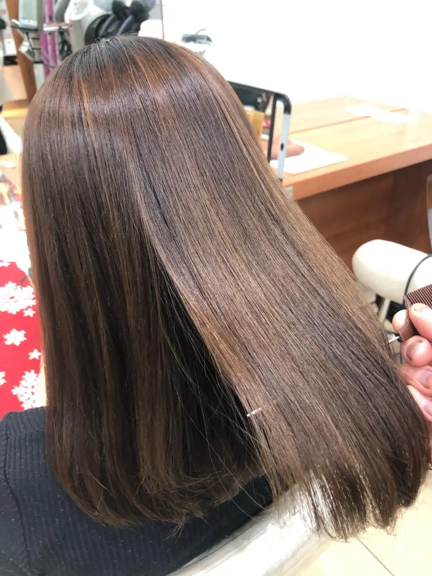 ロング 髪質改善 縮毛矯正 トリートメント 酸熱トリートメント コテ巻き風パーマ/ 店長/河島恭平のヘアスタイル