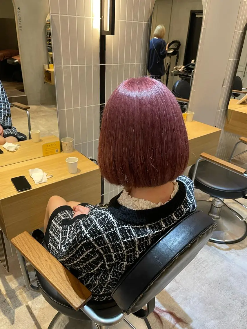 ショート ボブ 複雑履歴に対応ブリー チ無しダブルカラーのヘアスタイル