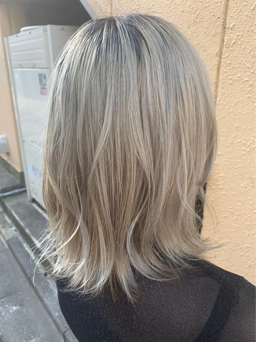 ロング カラー Ash浦安店 富谷 日菜乃のヘアスタイル