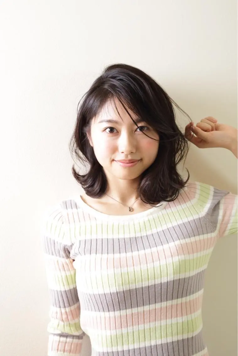 ミディアム タジマ ヤスヒサのヘアスタイル