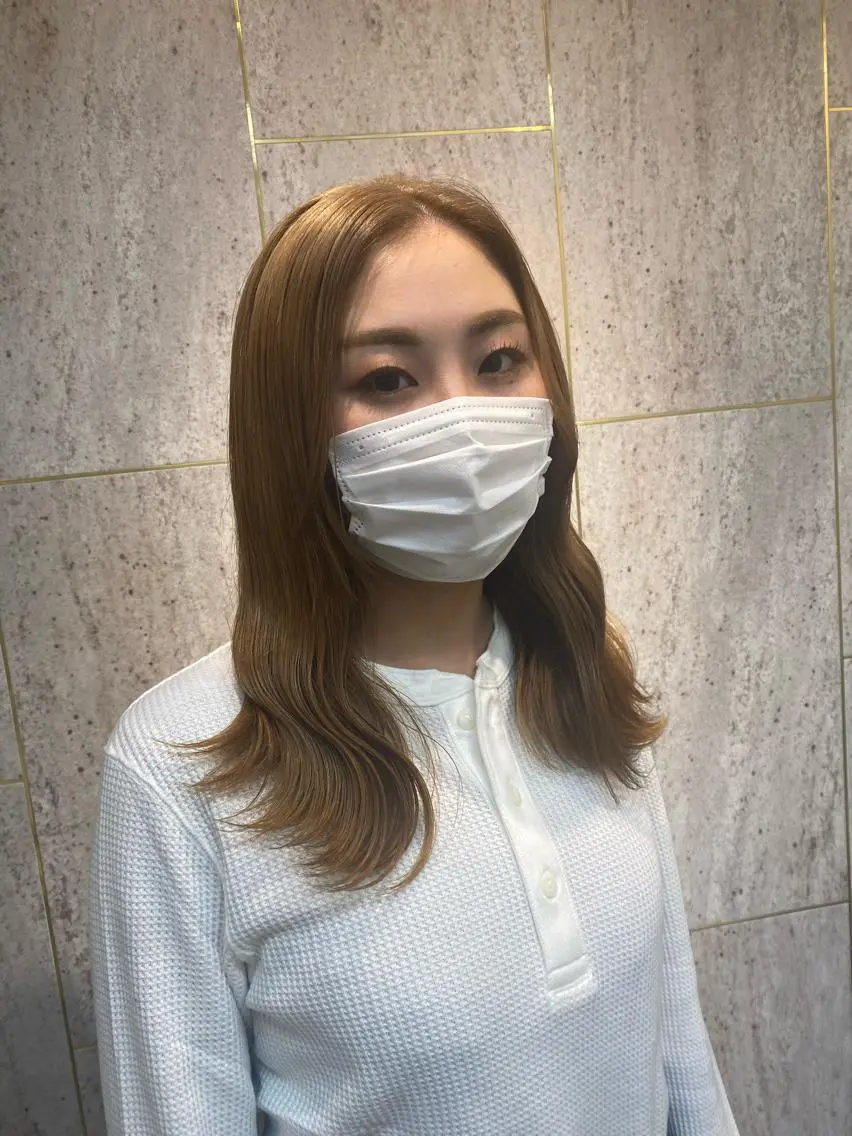 ロング カラー ベージュカラー ブリーチ ケアブリーチ ケアカラー グレージュ 木原良 (キハラ リョウ)のヘアスタイル