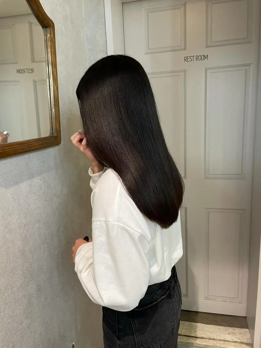ロング カラー 髪質改善 トリートメント ヘアカラー トリートメント ナチュラル透明感🌱 小山美樹子のヘアスタイル