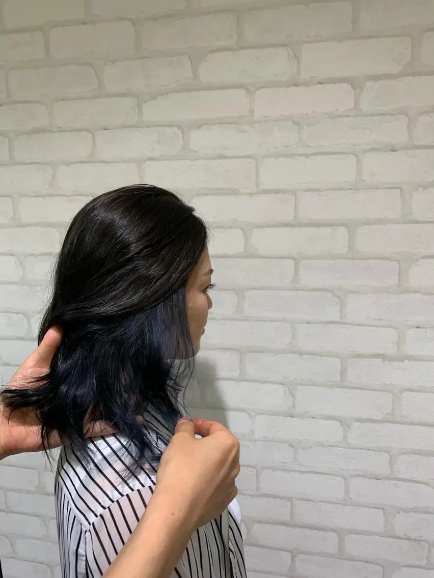 ミディアム カラー ヘアカラー 韓国レイヤー 池田一之のヘアスタイル