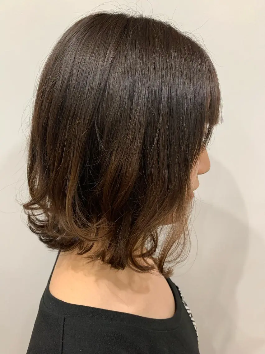 ミディアム 切りっぱなしボブ ボブ ViaLa Hair 🌈すずきたくむ✂︎のヘアスタイル