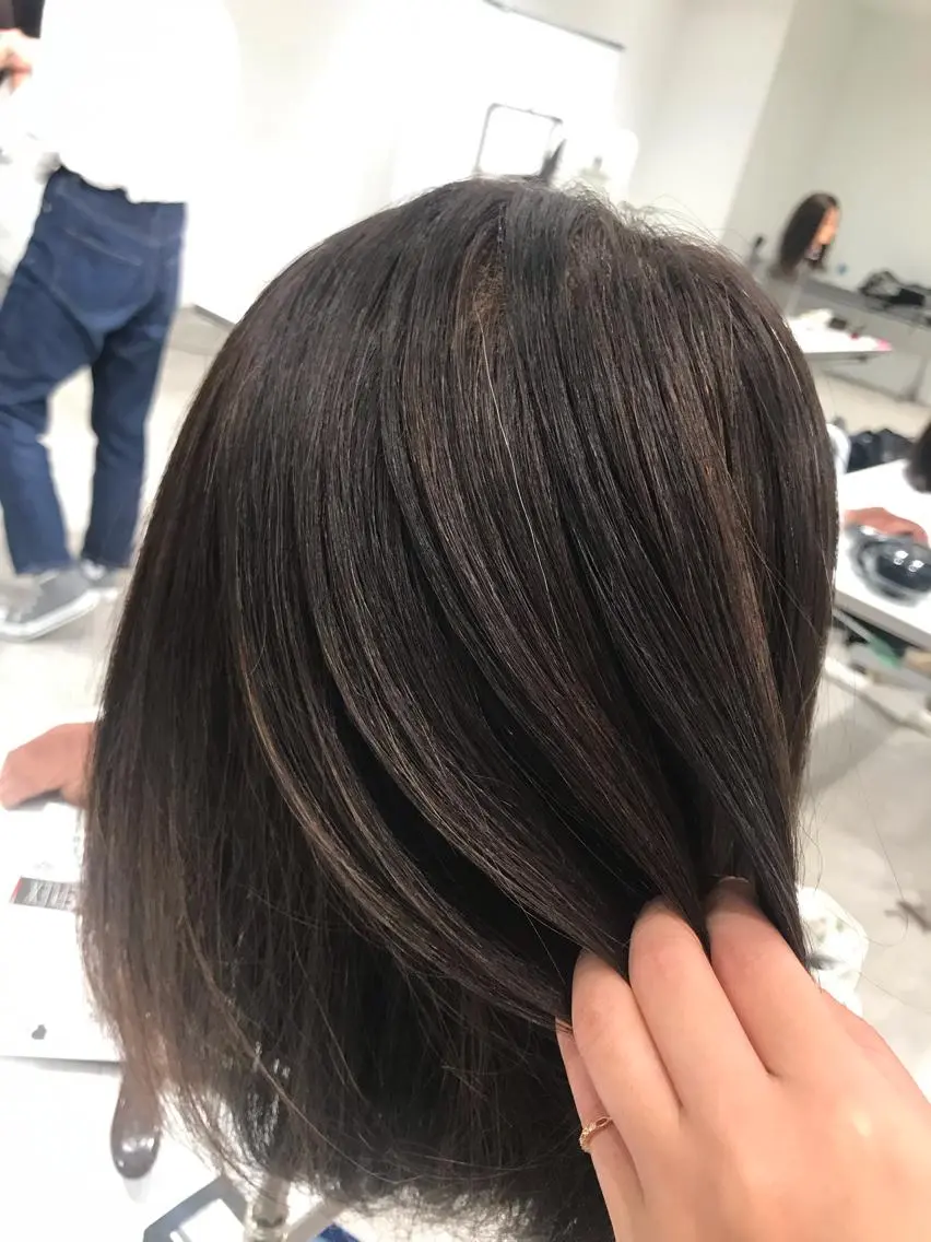 ミディアム カラー ハイライトカラー ハイライト 【暖色カラー特化】 中山由梨のヘアスタイル