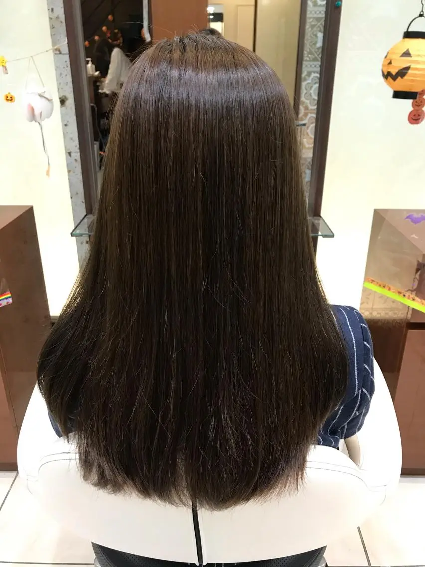 カラー 原田 優香のヘアスタイル