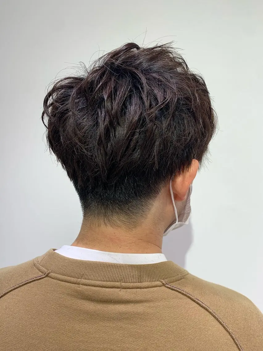 ショート カラー パーマ メンズ マッシュ 刈り上げ 【メンズ縮毛矯正/ Ryoka】のヘアスタイル
