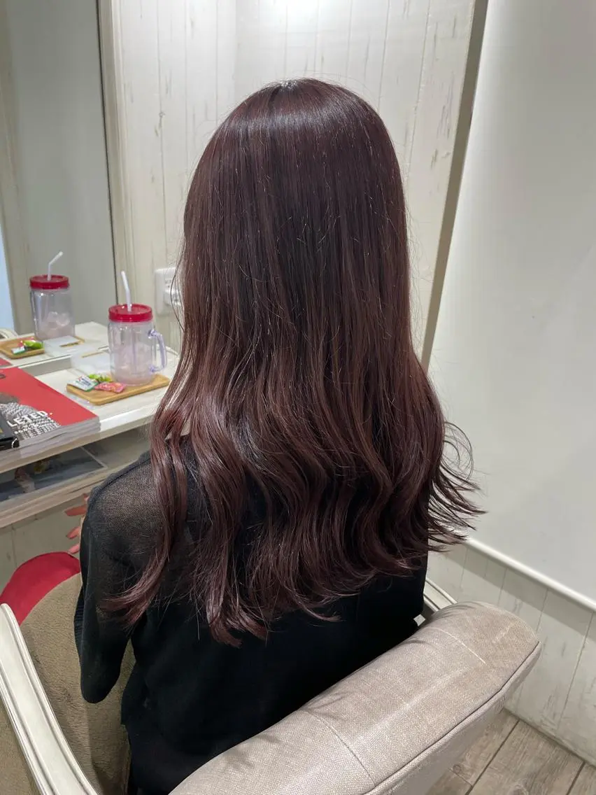 ロング ネモトメイナ🌿 今月末で退職しますのヘアスタイル