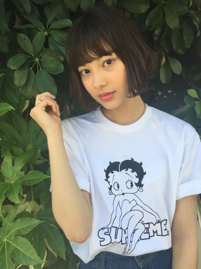 ショート ミディアム ワンレンボブ ボブ 透明感カラー🌿ボブ ✨飛田 ケイのヘアスタイル