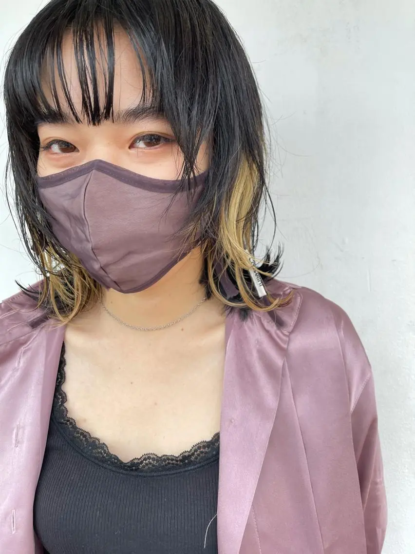 ミディアム カラー デザインカラー レイヤーカット ウルフカット 💓パーマ，💗 レイヤーカットのヘアスタイル