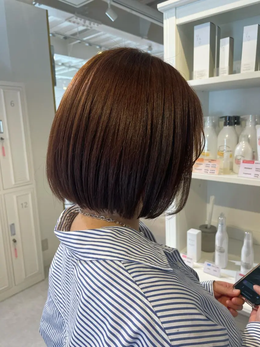 ショート カラー カット 和田 真依のヘアスタイル