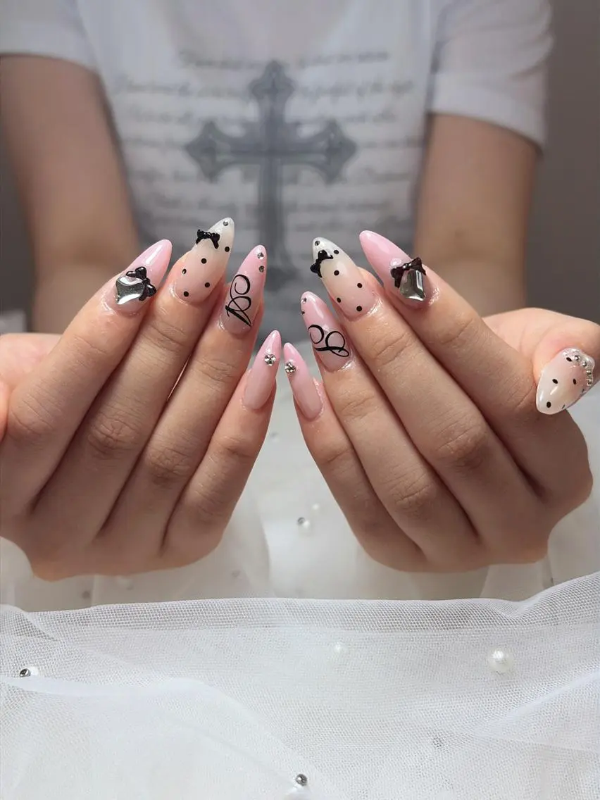 ネイル ハンドネイル Luna Nailsのネイルデザイン