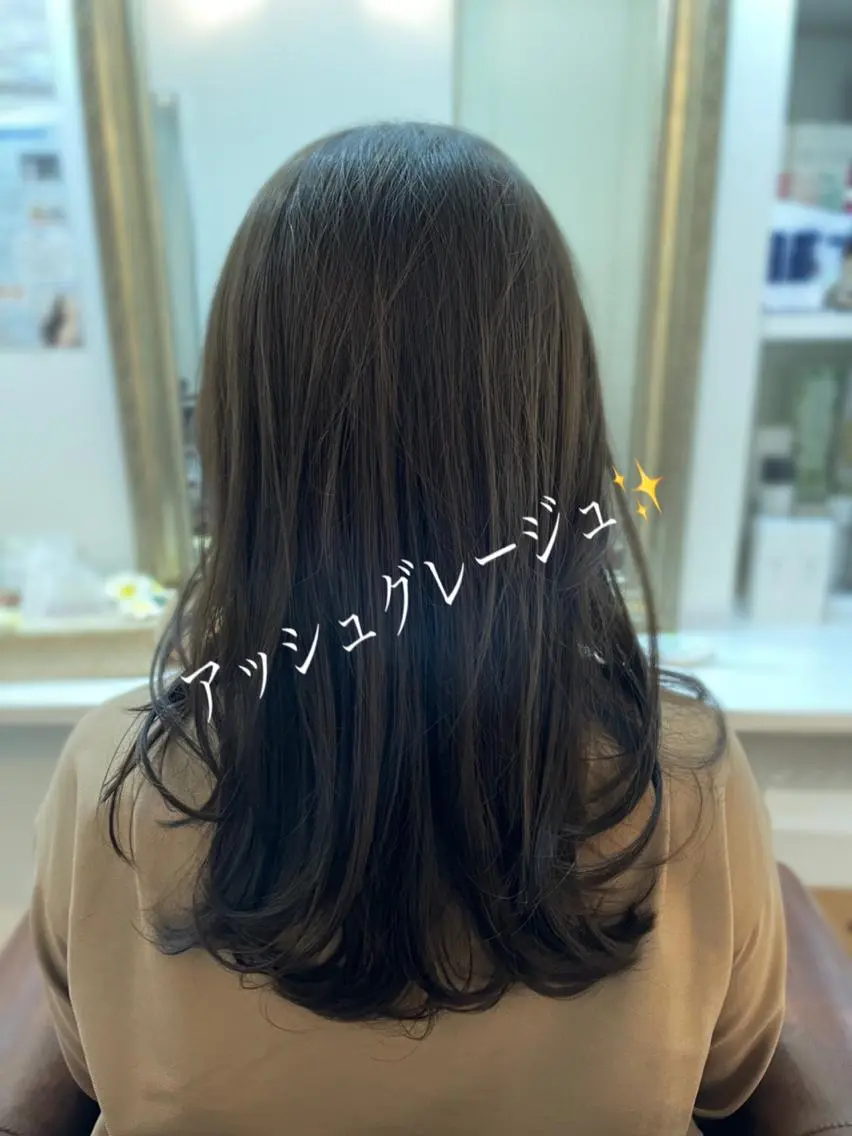 ロング カット ヘアカラー 🌈elua yukaのヘアスタイル