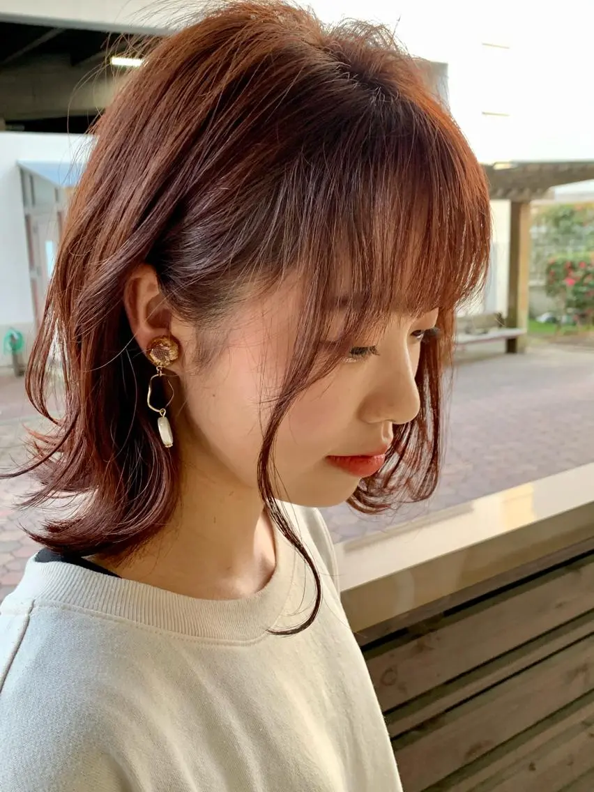 ミディアム カラー 艶髪・酸性ストレート フリツのヘアスタイル