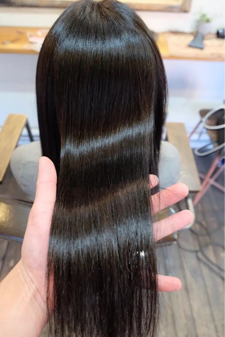 セミロング パーマ 髪質改善 縮毛矯正 トリートメント 桑名 淳のヘアスタイル