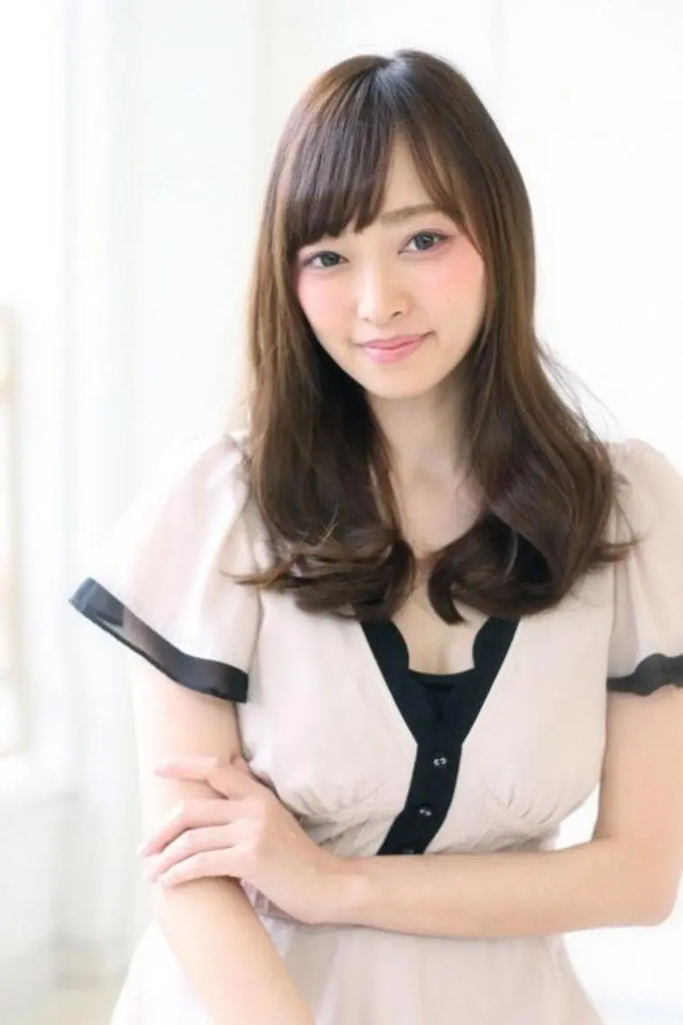 ロング 🇰🇷韓国風艶髪✨ 髪質改善 倉岡しおんのヘアスタイル