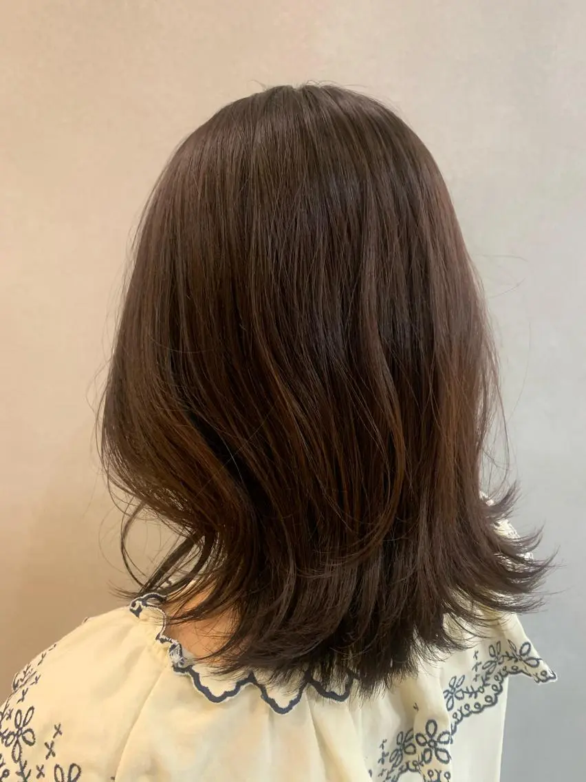 ミディアム くびれヘア カット ヘアカラー 土佐 優奈のヘアスタイル