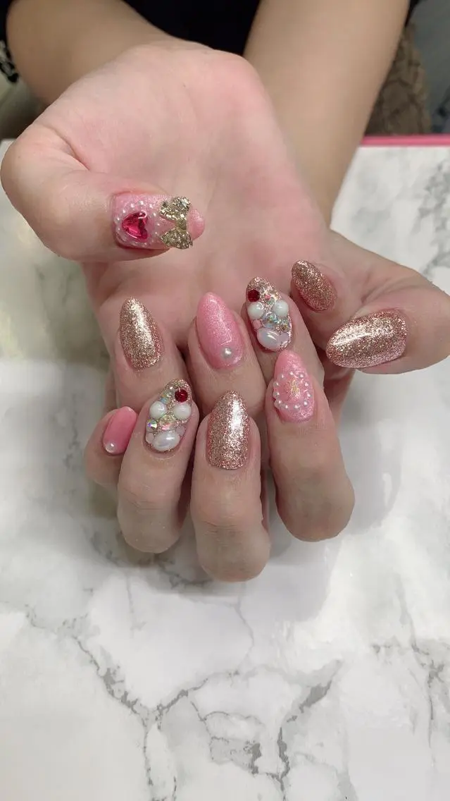 ネイル ハンドネイル はな💎ネイル ワンホン、長さ出しのネイルデザイン