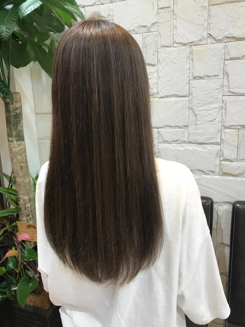 セミロング 髪質改善 艶髪🔵フセナオヤのヘアスタイル