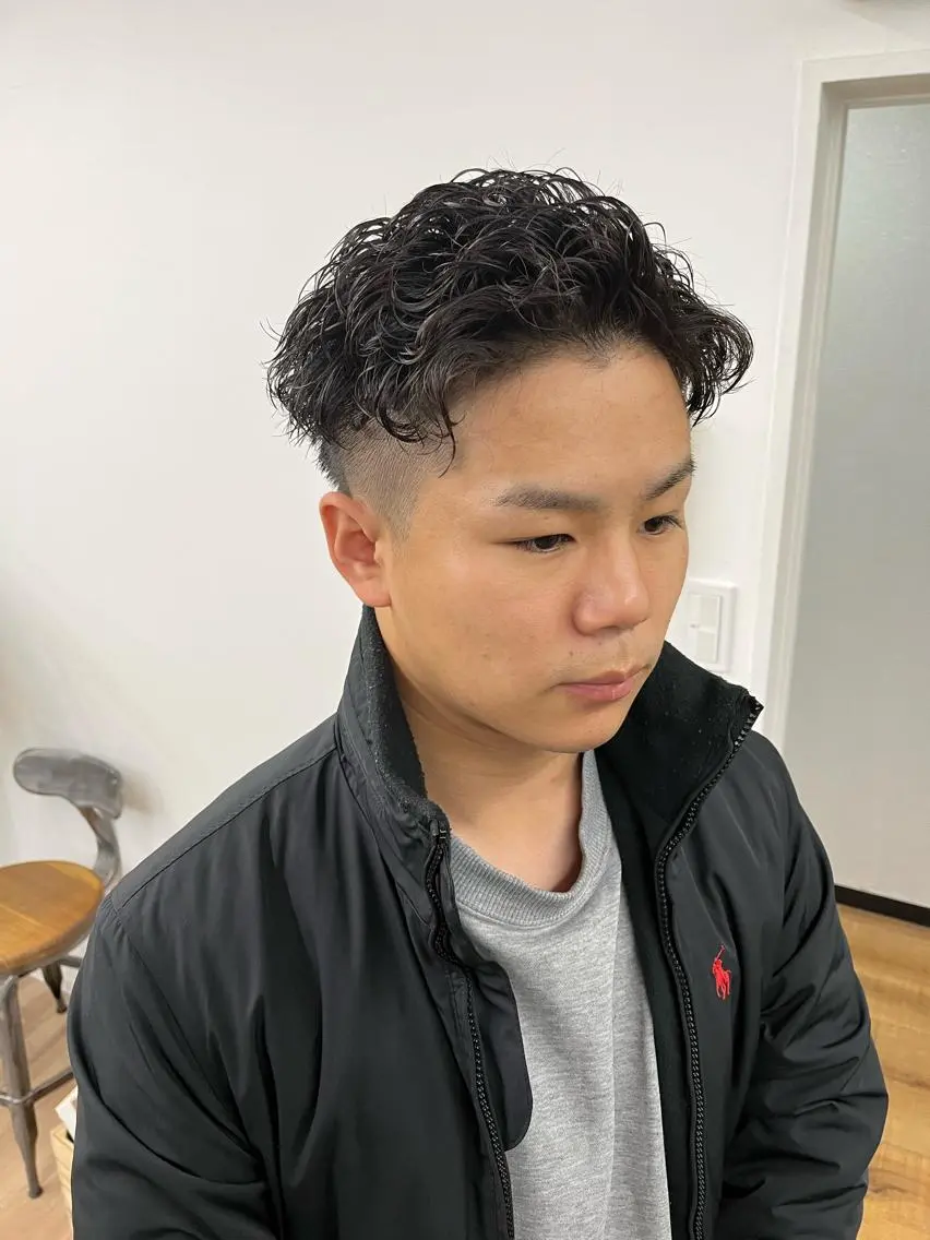 ミディアム カラー パーマ ヘアアレンジ メンズ ヘアカラー トリートメント 💎髪質改善特化💎 RUITOのヘアスタイル