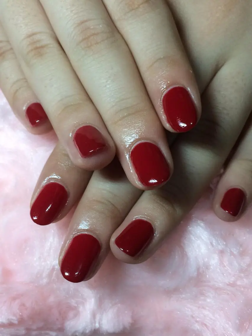 ネイル ワンカラーネイル 赤色 chii nailのネイルデザイン