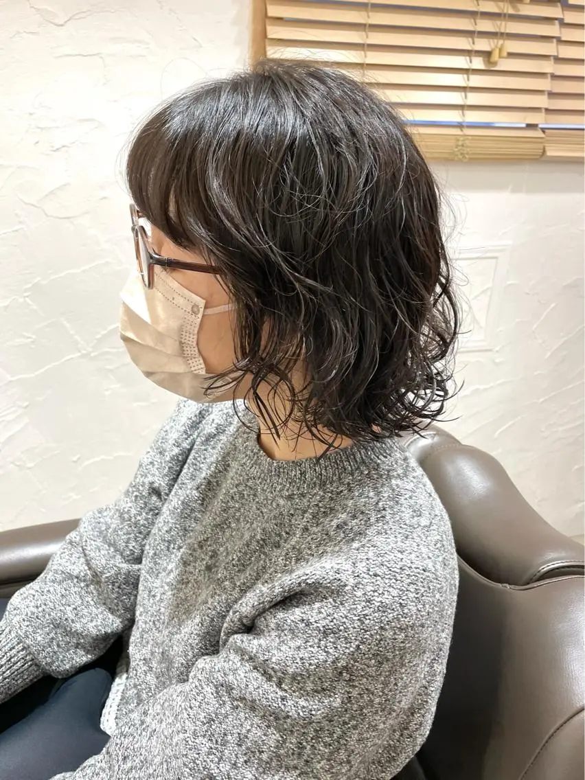 ミディアム パーマ 切りっぱなしボブ ミディアムパーマ ボブ ウルフカット 髪質改善 縮毛矯正/ レイヤー/銀座/本木のヘアスタイル