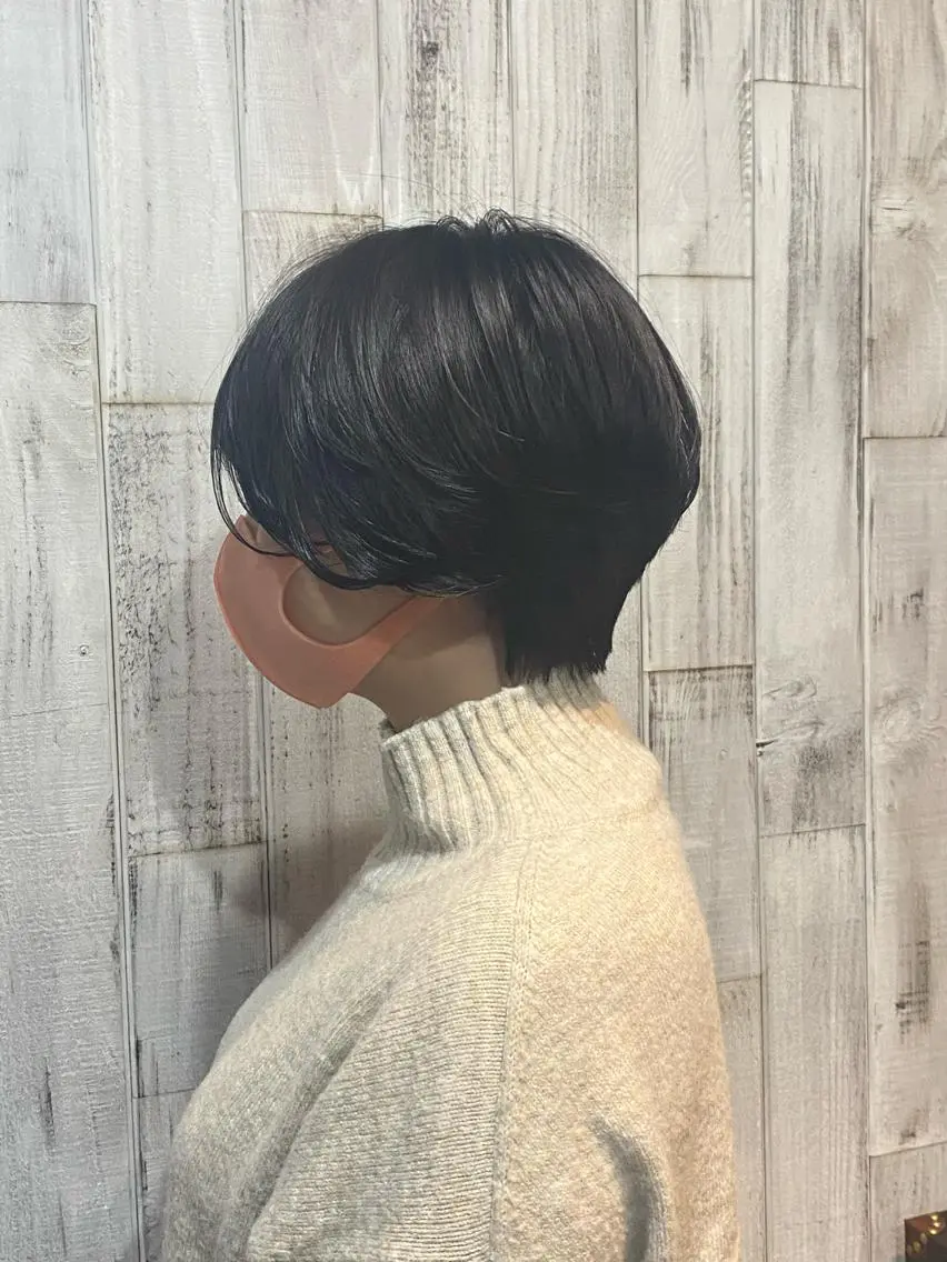 ショート カラー ショートヘア いずみ かえでのヘアスタイル