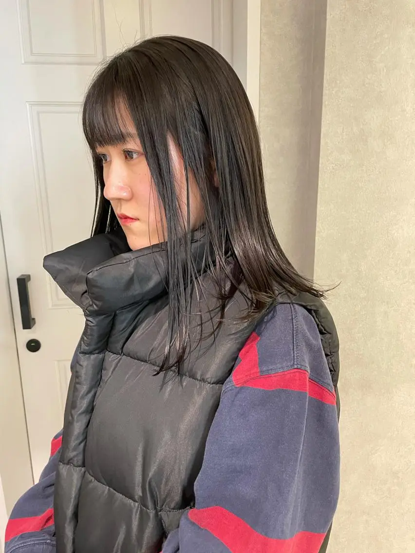 セミロング カラー ヘアカラー ナチュラル透明感🌱 小山美樹子のヘアスタイル