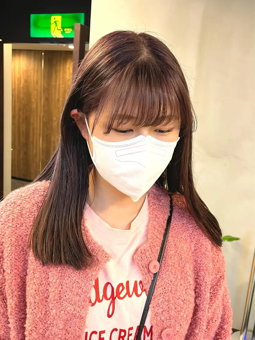 ロング ena/ブリーチなし 透明感・レイヤー🎀のヘアスタイル