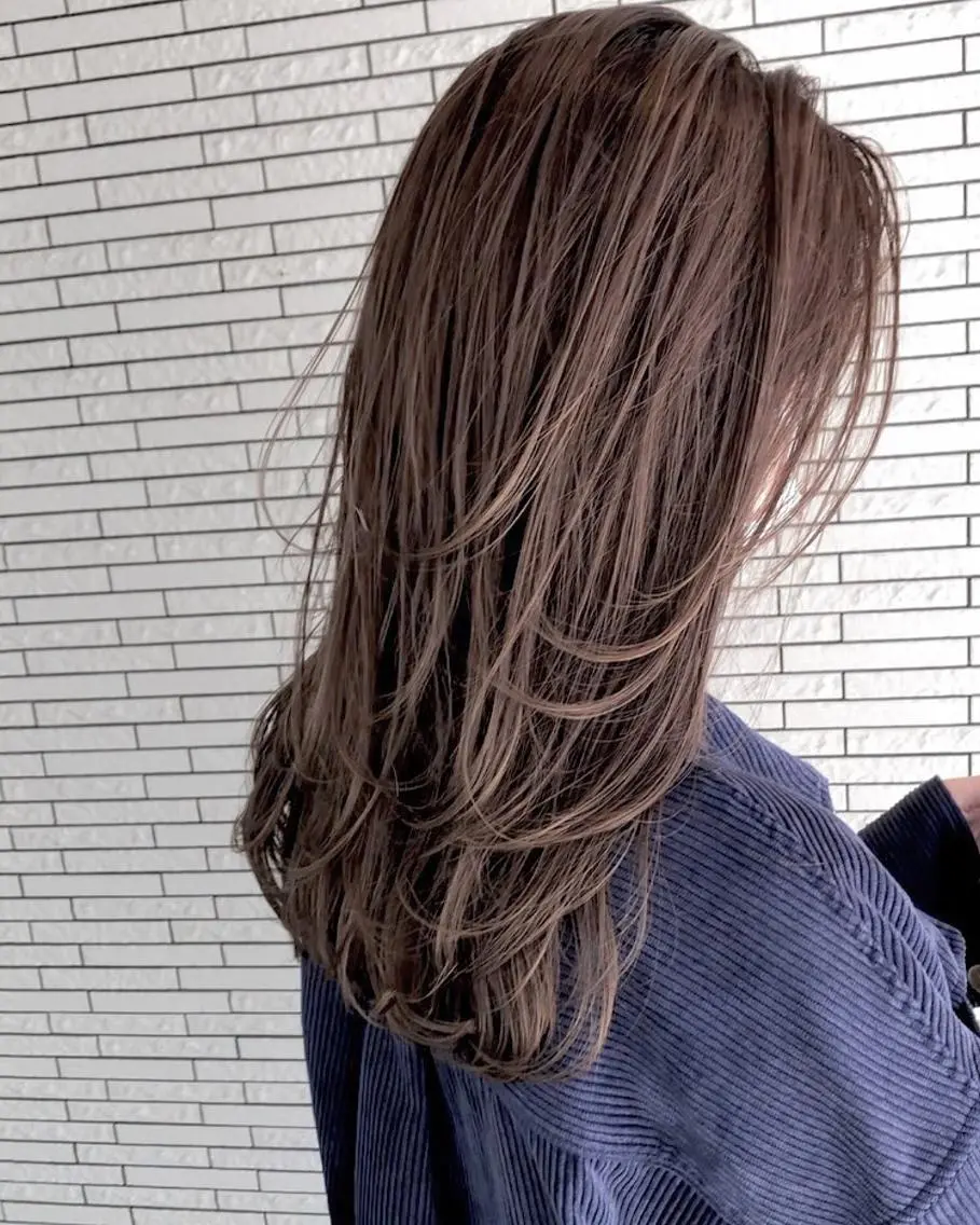 ロング カラー ヘアアレンジ グラデーションカラー グレージュ ハイライトカラー ハイライト クドウレイ fifth神南のヘアスタイル