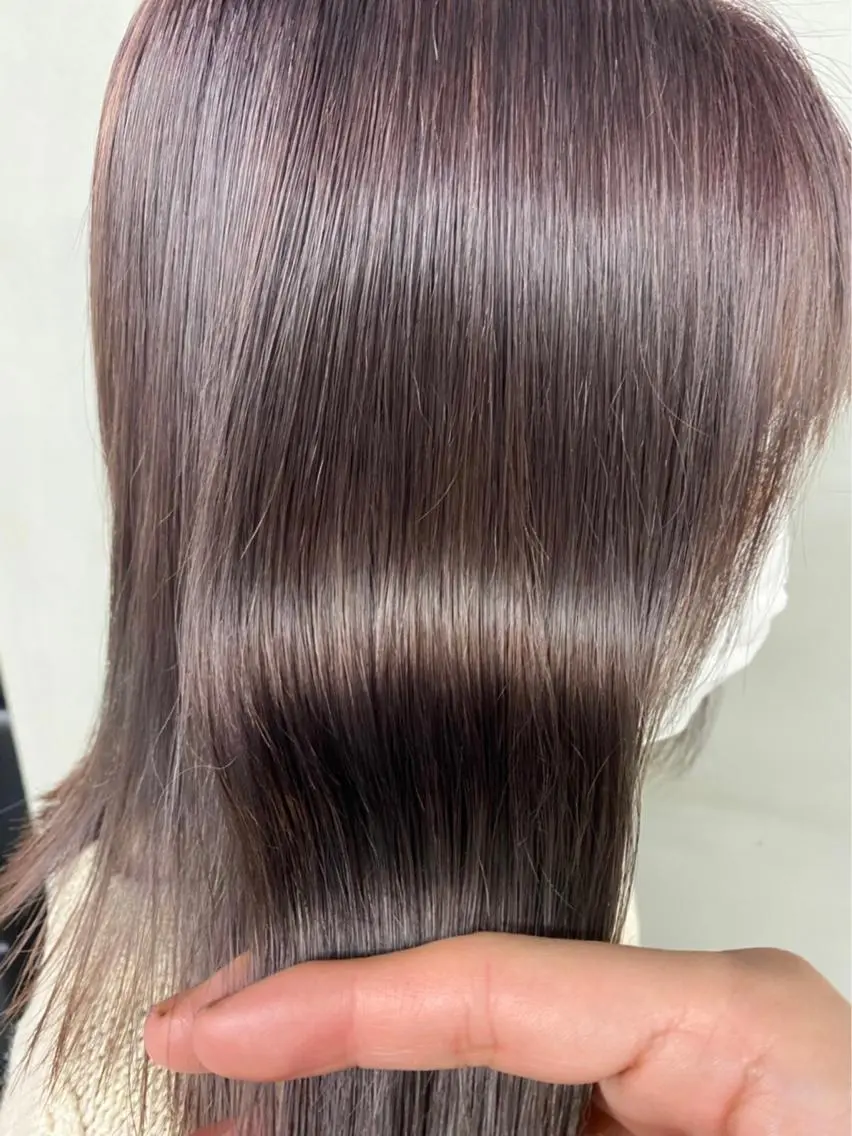 セミロング カラー パーマ ヘアアレンジ 髪質改善 トリートメント 酸熱トリートメント ストレートパーマ Siena 渋谷のヘアスタイル