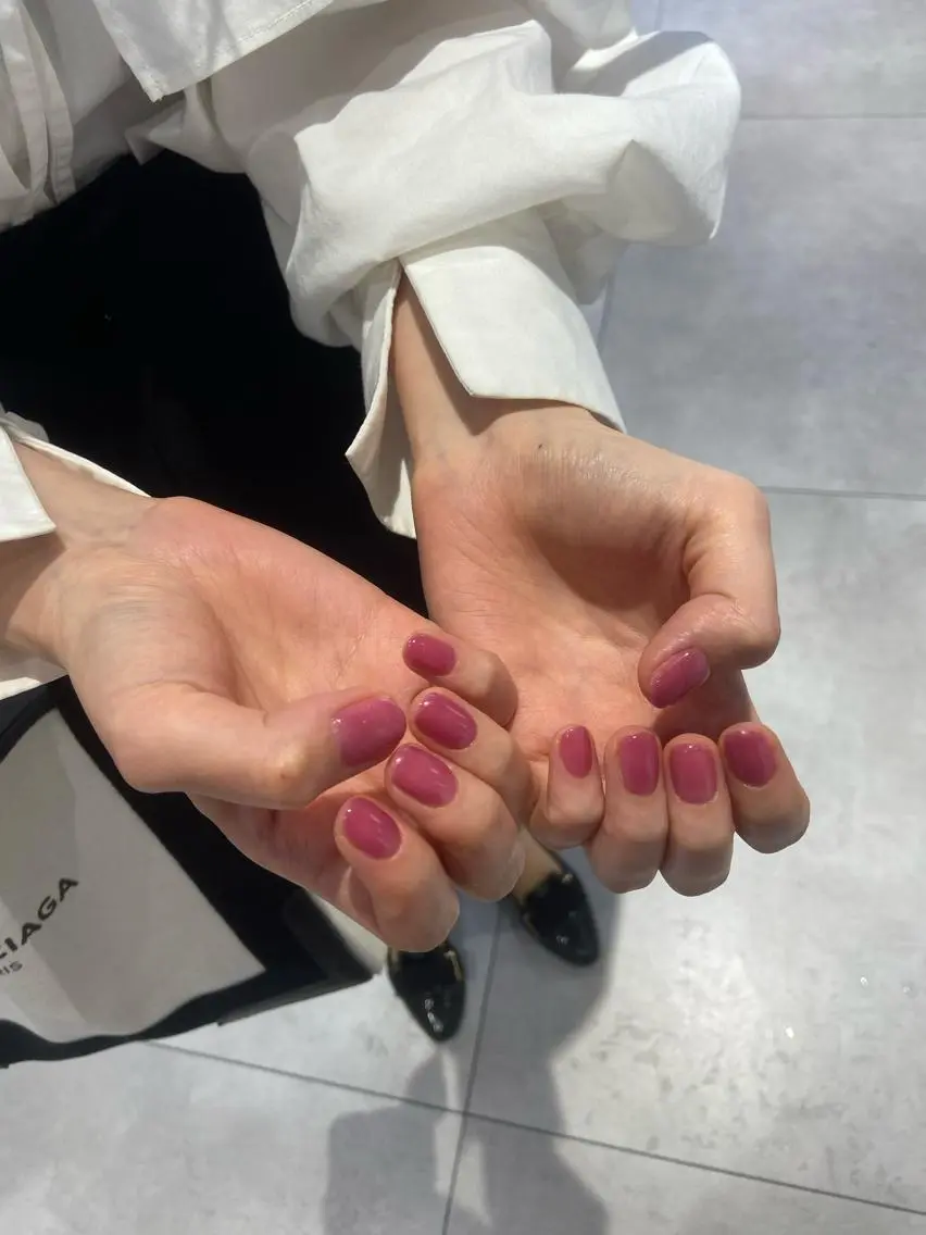 ネイル ワンカラーネイル 韓国ヘアメンズ・レデ ィース特化ミクのヘアスタイル