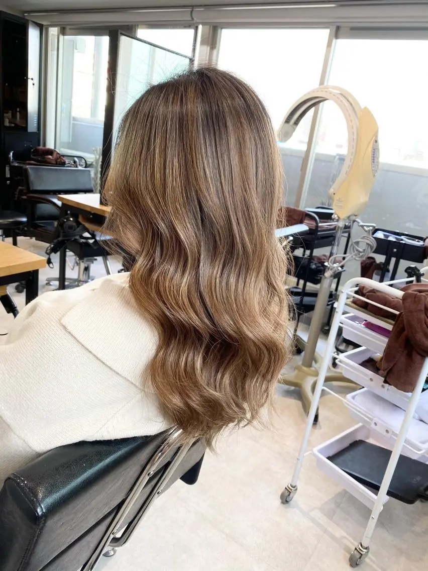 ロング カラー ハイライトカラー 外国人風カラー ハイライト ヘアカラー 矢島颯哉/ハイトーン ブリーチカラー💎のヘアスタイル