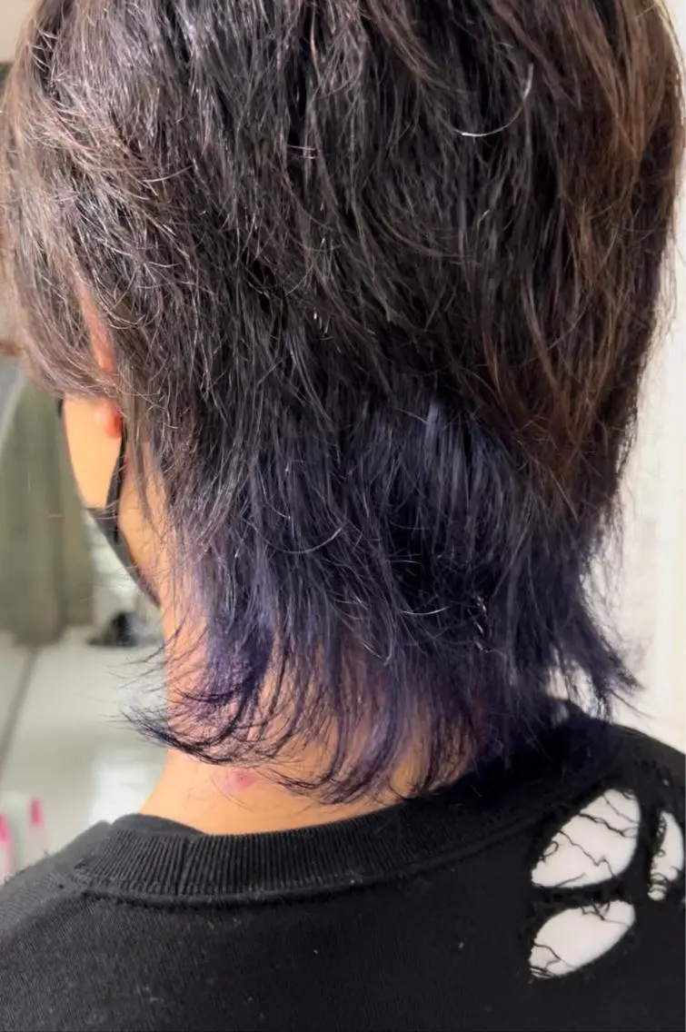 カラー ブリーチ 透明感カラー インナーカラー 野崎 海翔のヘアスタイル