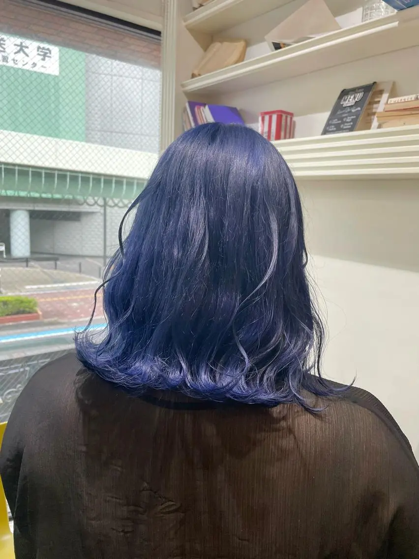 ショート カラー ヘアアレンジ ブルーカラー ☂️カトウ ケイゴ☂️のヘアスタイル