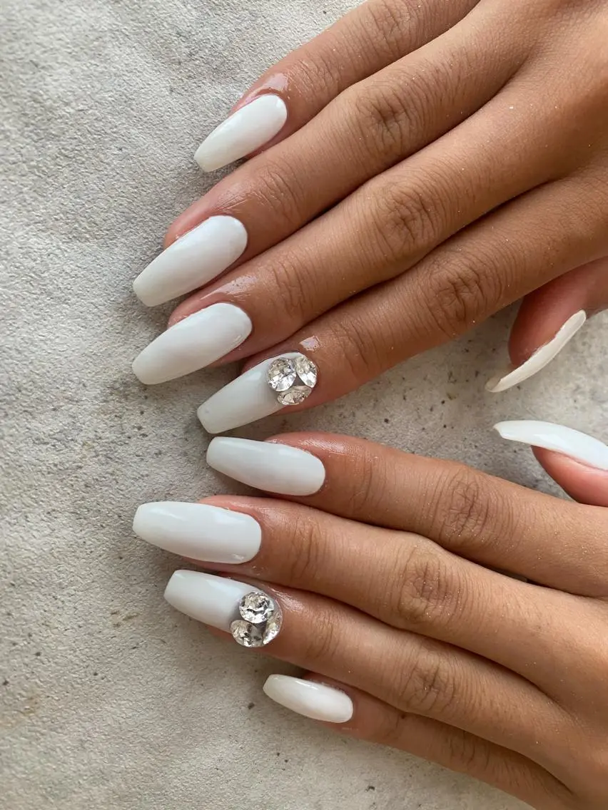 ロング ネイル ハンドネイル ëmma nail_ by chulaのネイルデザイン