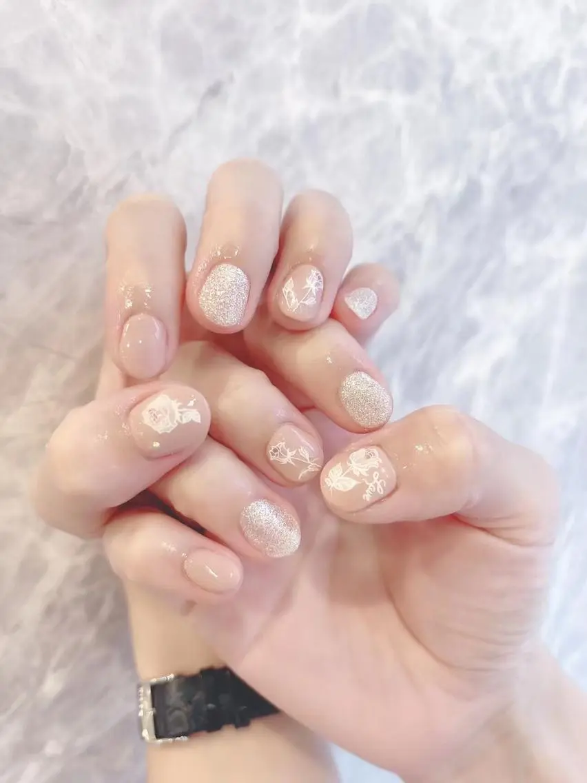 ネイル MoonNail ユリ🌸のネイルデザイン