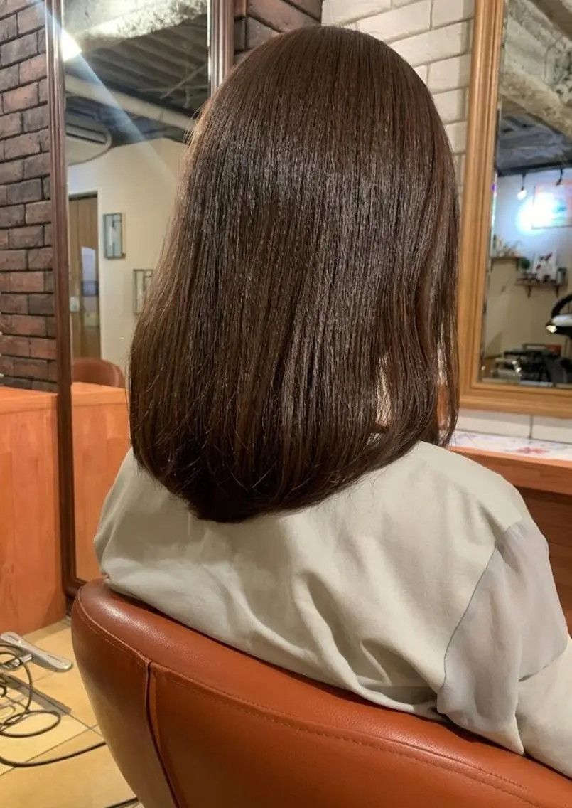 ミディアム カラー ブラウンカラー 髪質改善 カット ヘアカラー トリートメント flencia 丸 和博｜カットのヘアスタイル