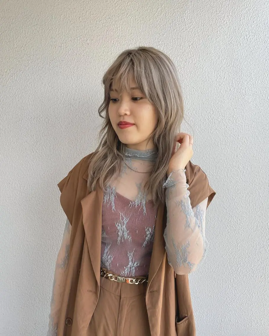 ミディアム カラー パーマ ヘアアレンジ メンズ キッズ ネイル マツエク・マツパ 🫧垢抜けヘア🫧 SHIORIのヘアスタイル