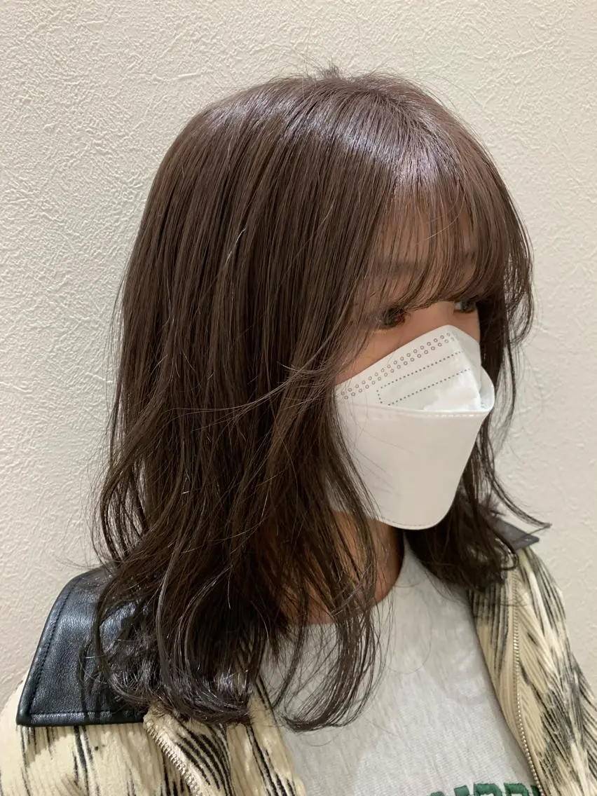 セミロング カラー ブリーチ 透明感カラー グレージュ カット ヘアカラー トリートメント hubhair レイヤー/透明感のヘアスタイル