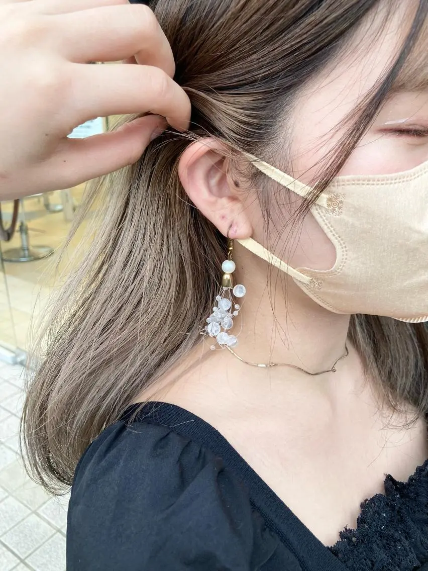 ミディアム カラー イヤリングカラー しんた ようのヘアスタイル